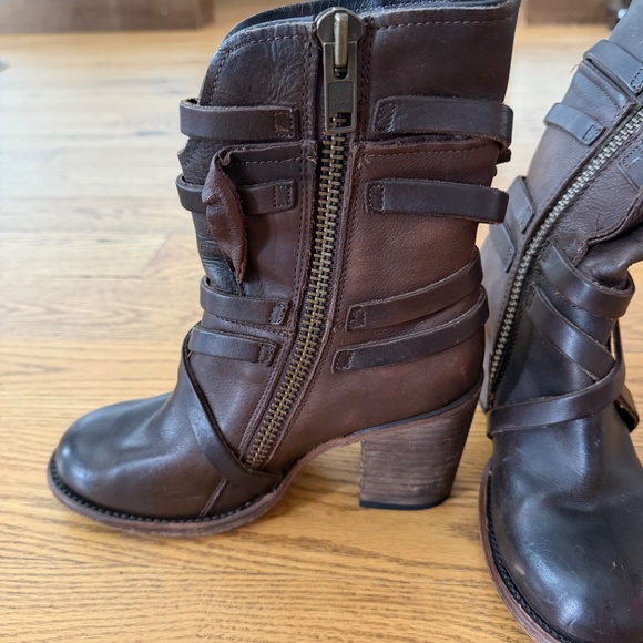 Freebird by Steven Baker Boots in Brown (Size 6/7) - Picture 5 of 14